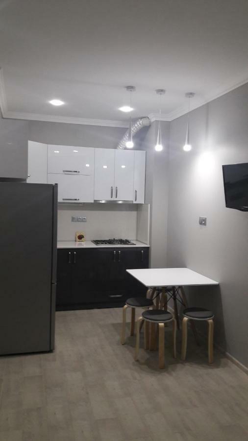 E-Home Μπατούμι Εξωτερικό φωτογραφία