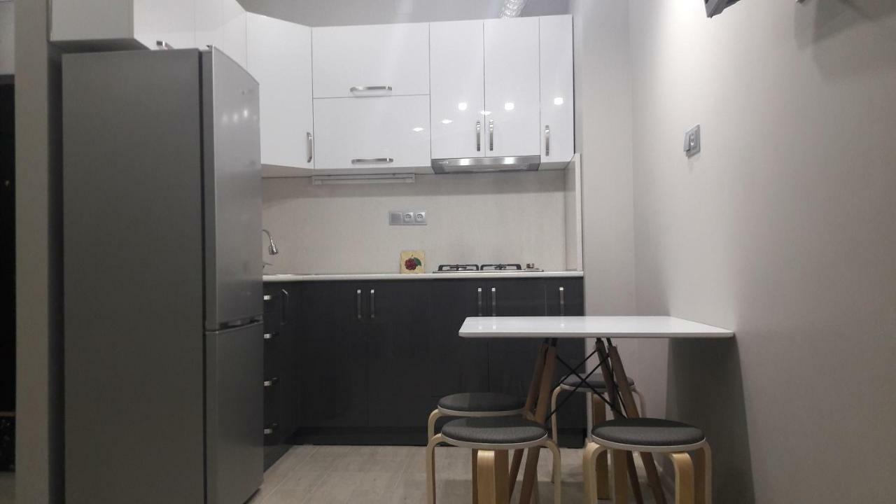 E-Home Μπατούμι Εξωτερικό φωτογραφία