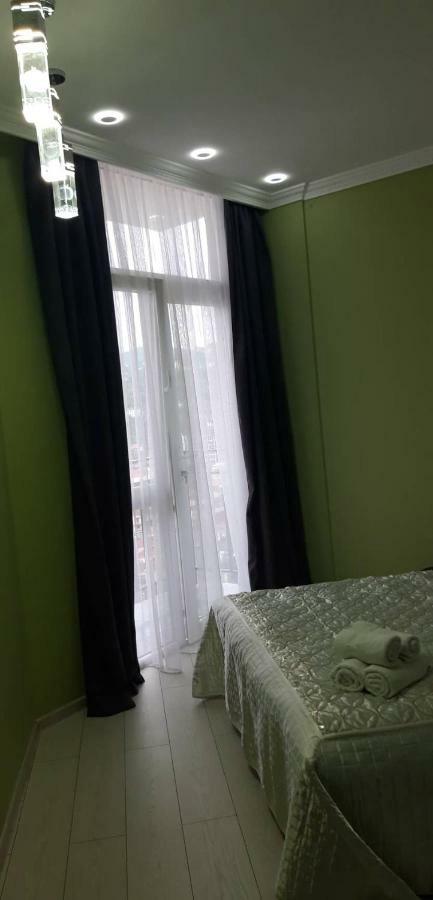 E-Home Μπατούμι Εξωτερικό φωτογραφία